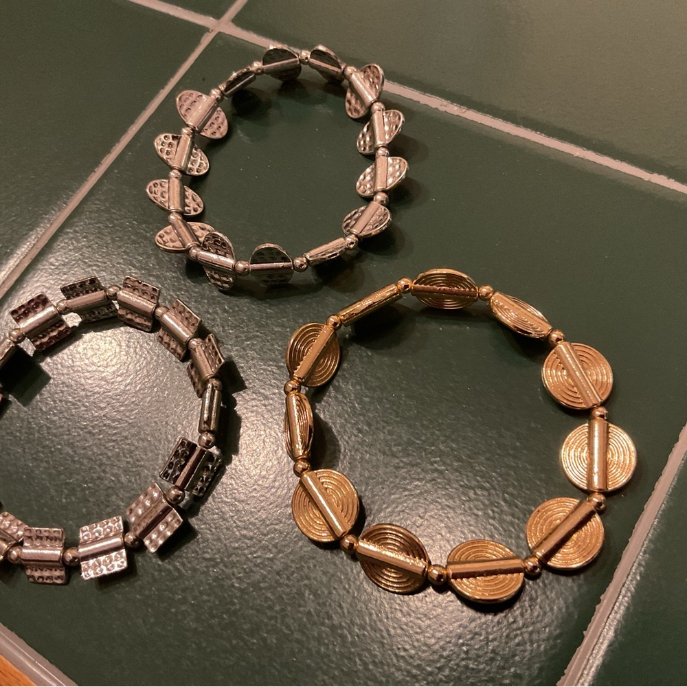Elegant Gold and Silver Bracelet Set